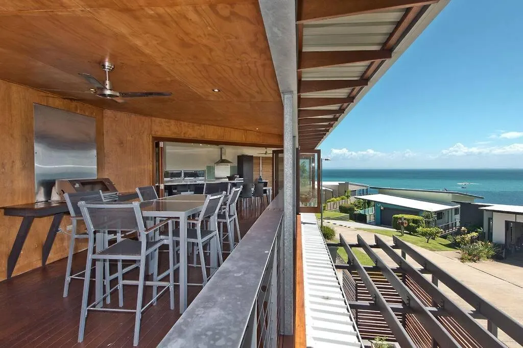 Holiday home Tangalooma Hilltop Haven Australia